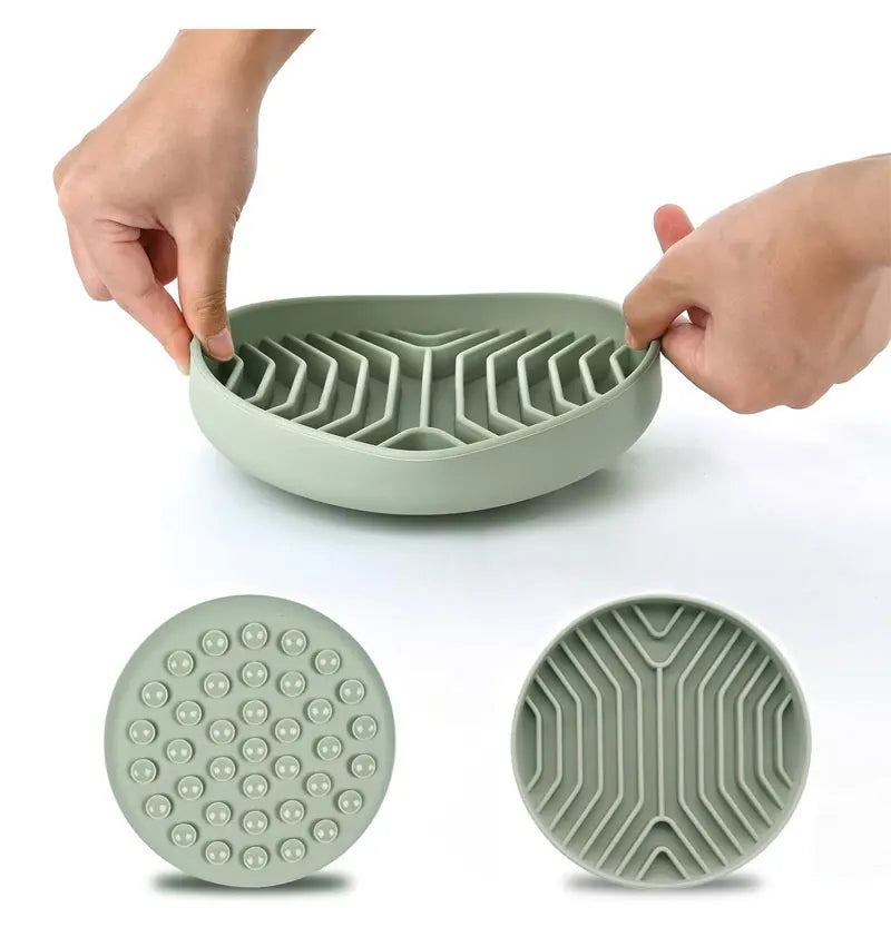Silicone Slow Feeder & Lick Mat for Cats & Dogs