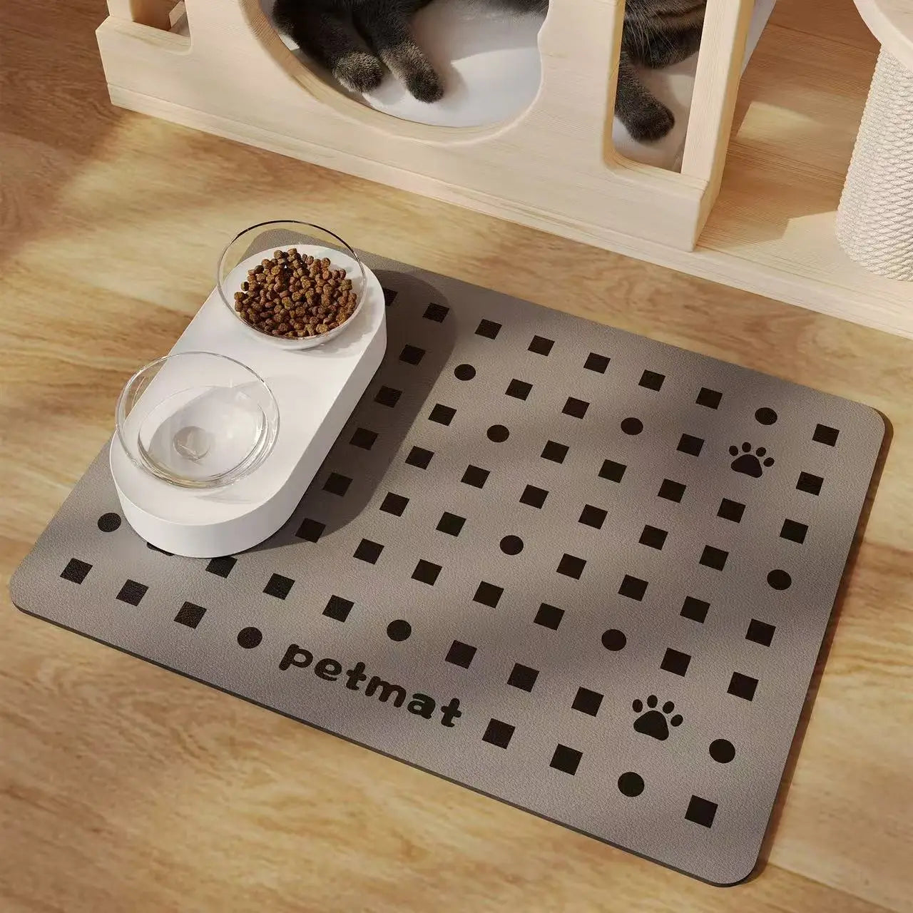 Water-Absorbing Non-Slip Pet Feeding Mat